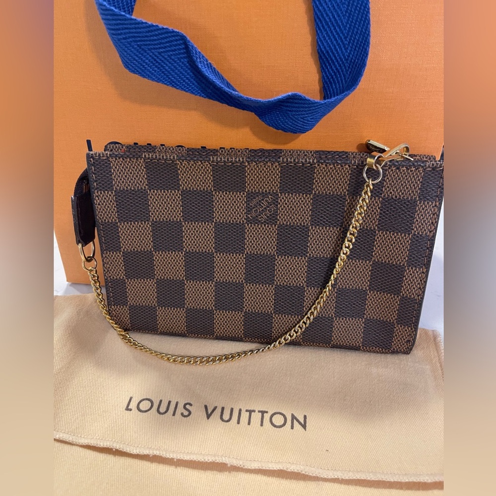 LV POCHETTE DAMIER EBENE